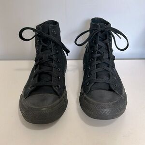 All black high top converse all stars